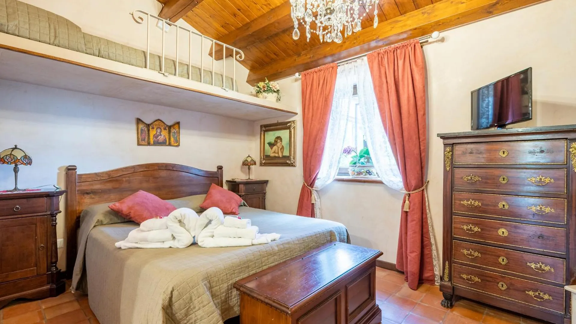 Konukevi Villarose Castelbuono